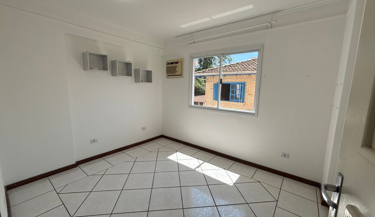 WhatsApp Image 2025-12-05 at 14.13.34